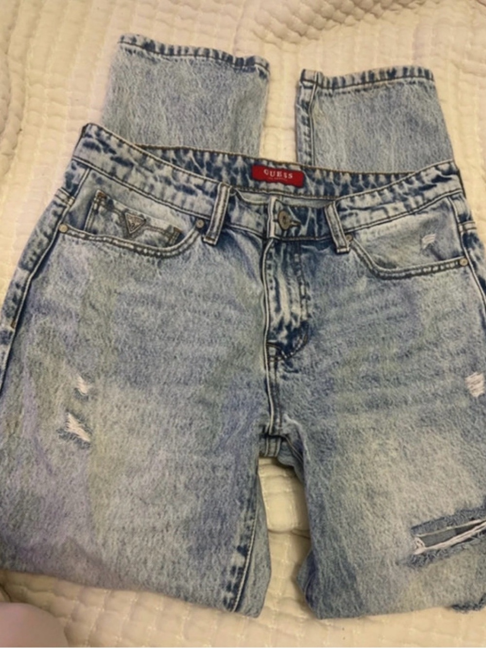 Guess Light Blue Distressed Cropped Jeans